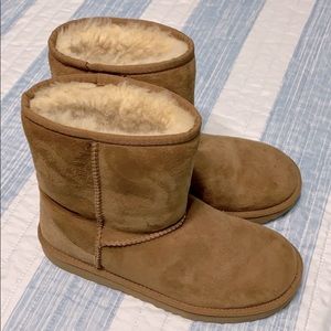 Women’s Ugg’s